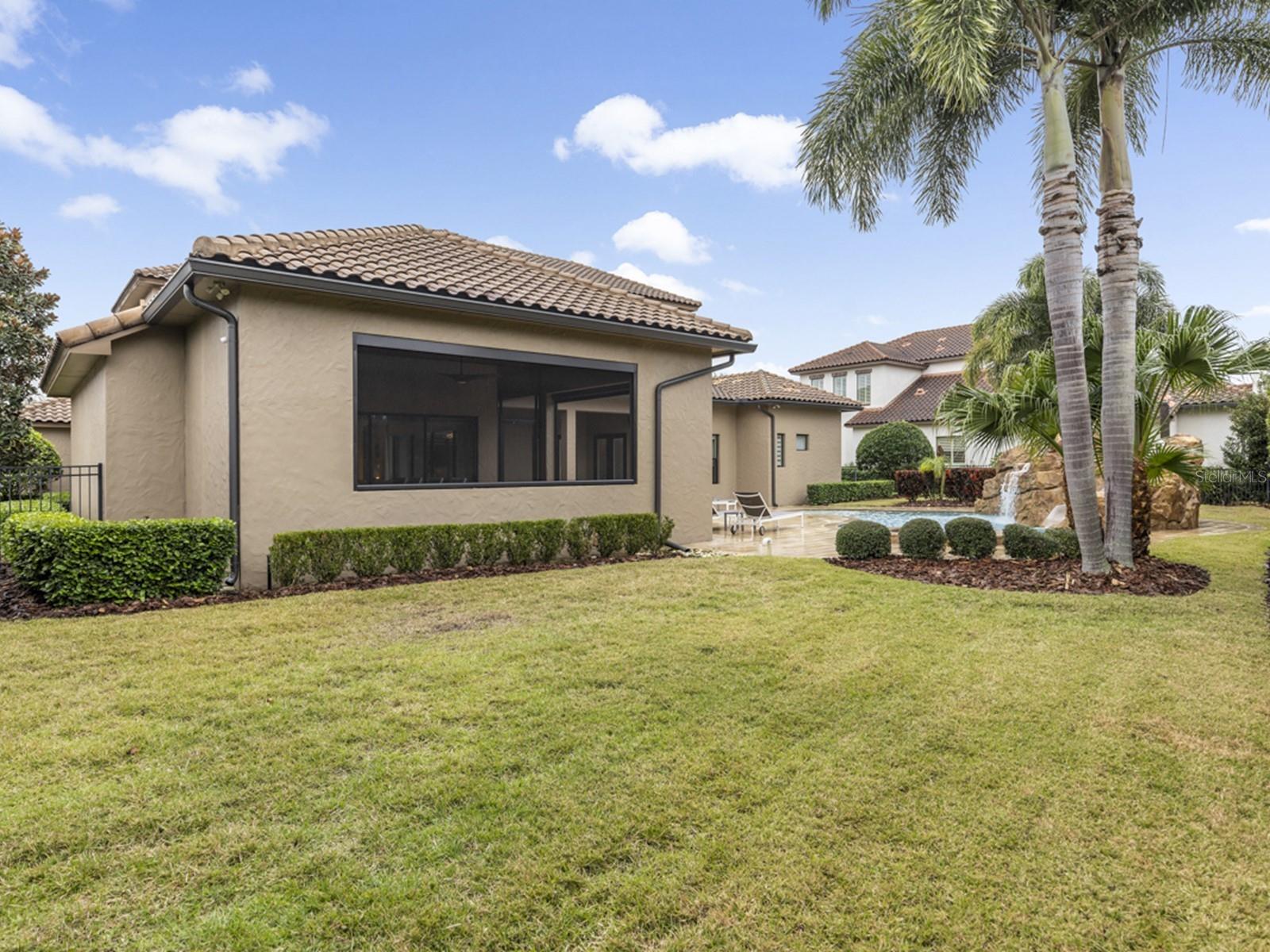 WATERSTONE - Residential