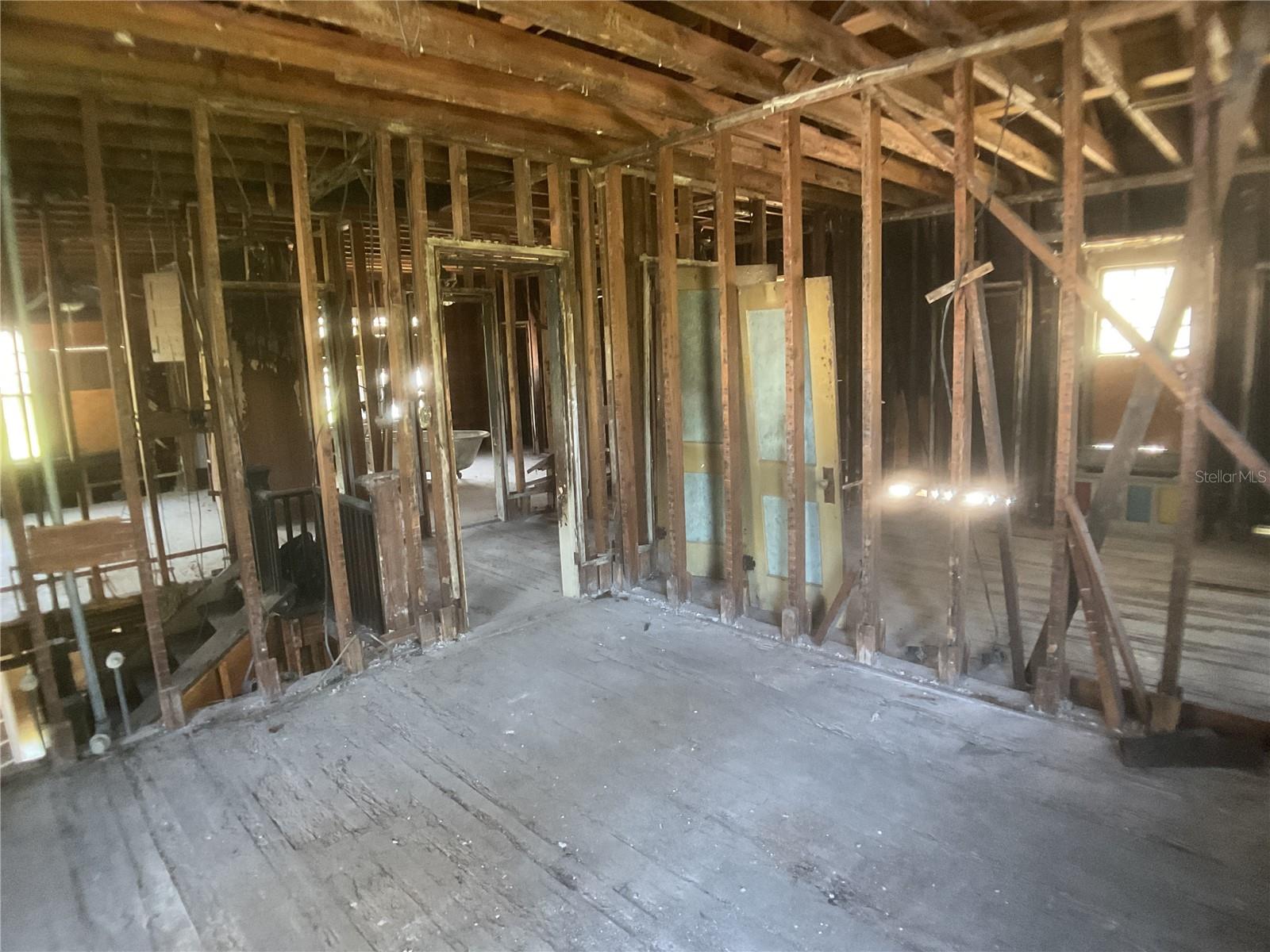 ORIGINAL SURV/ARCADIA - Residential