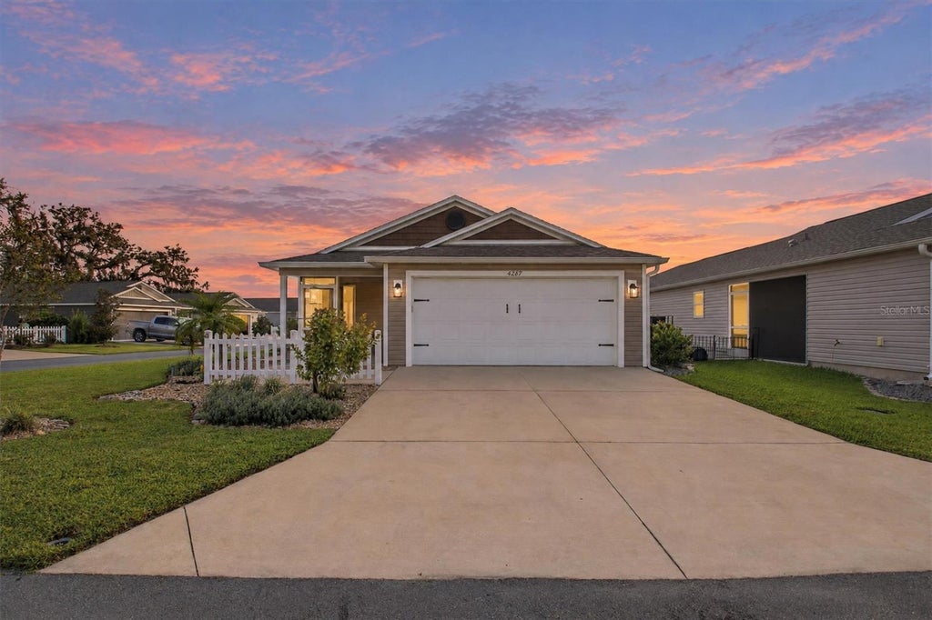 Photo of 4287 Fredda Terrace, The Villages, FL 32163 (MLS # G5119516)