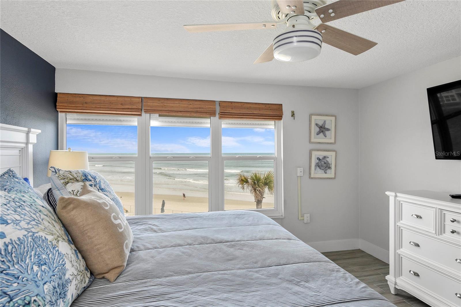 SOUTHEASTER CONDO - Residential