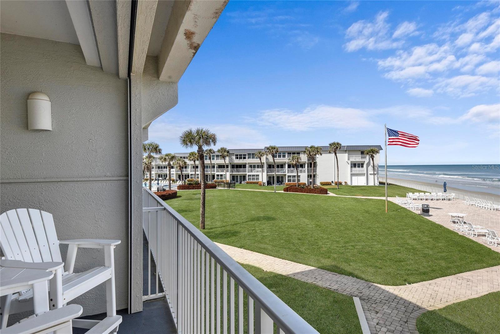 SOUTHEASTER CONDO - Residential