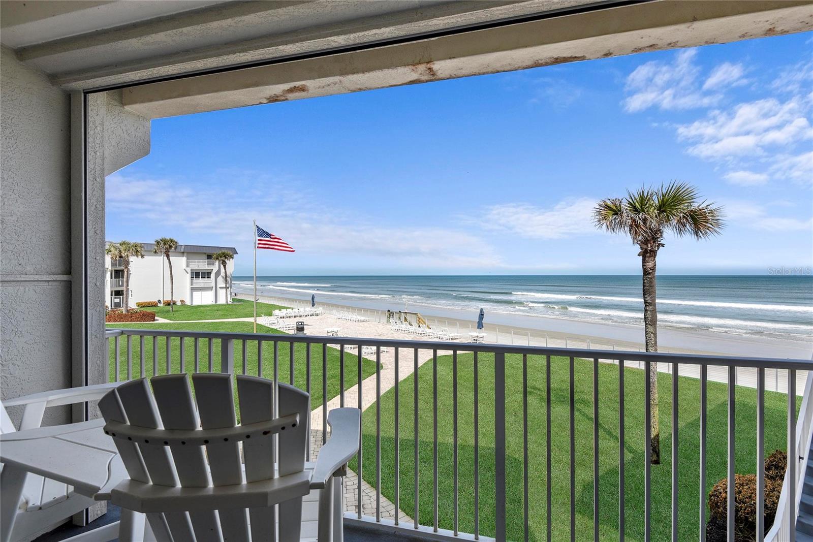 SOUTHEASTER CONDO - Residential