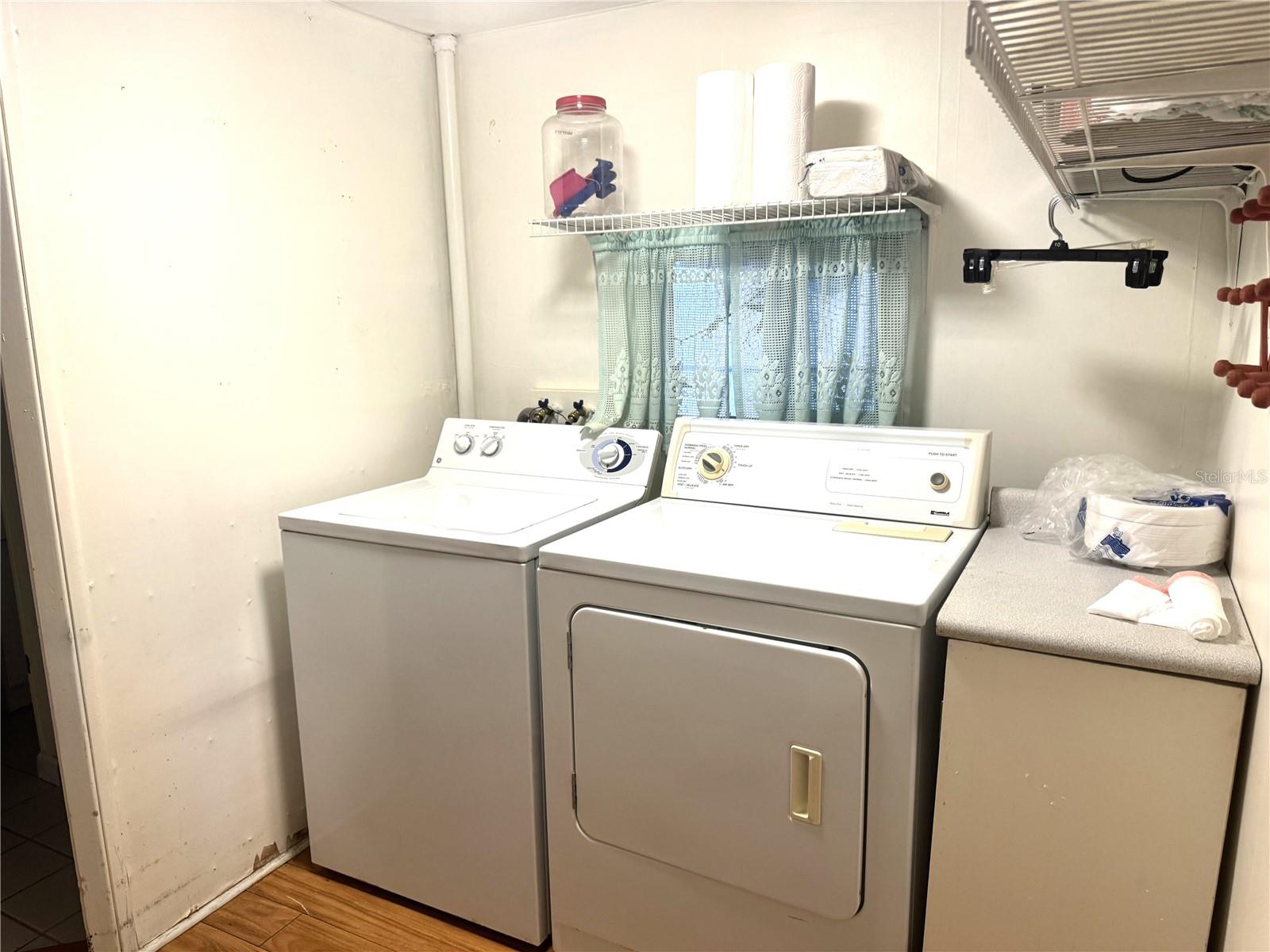 SOUTH WINDS MHP CO-OP - Residential