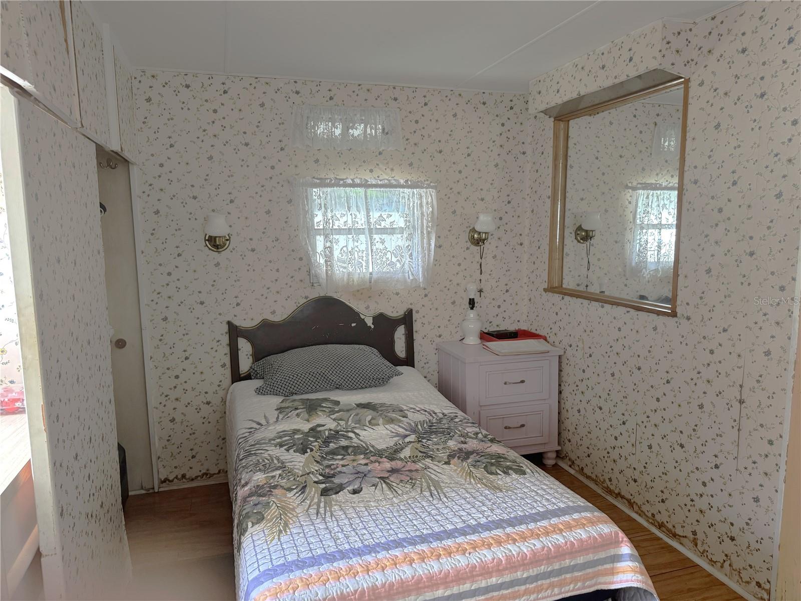 SOUTH WINDS MHP CO-OP - Residential