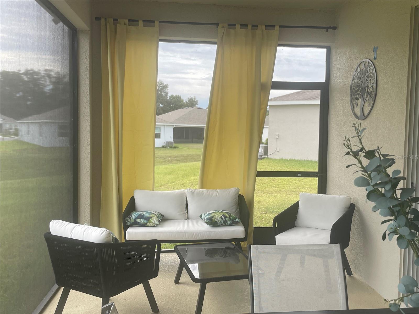 SUWANNEE LAKESIDE PH 2 & 3 - Residential Lease