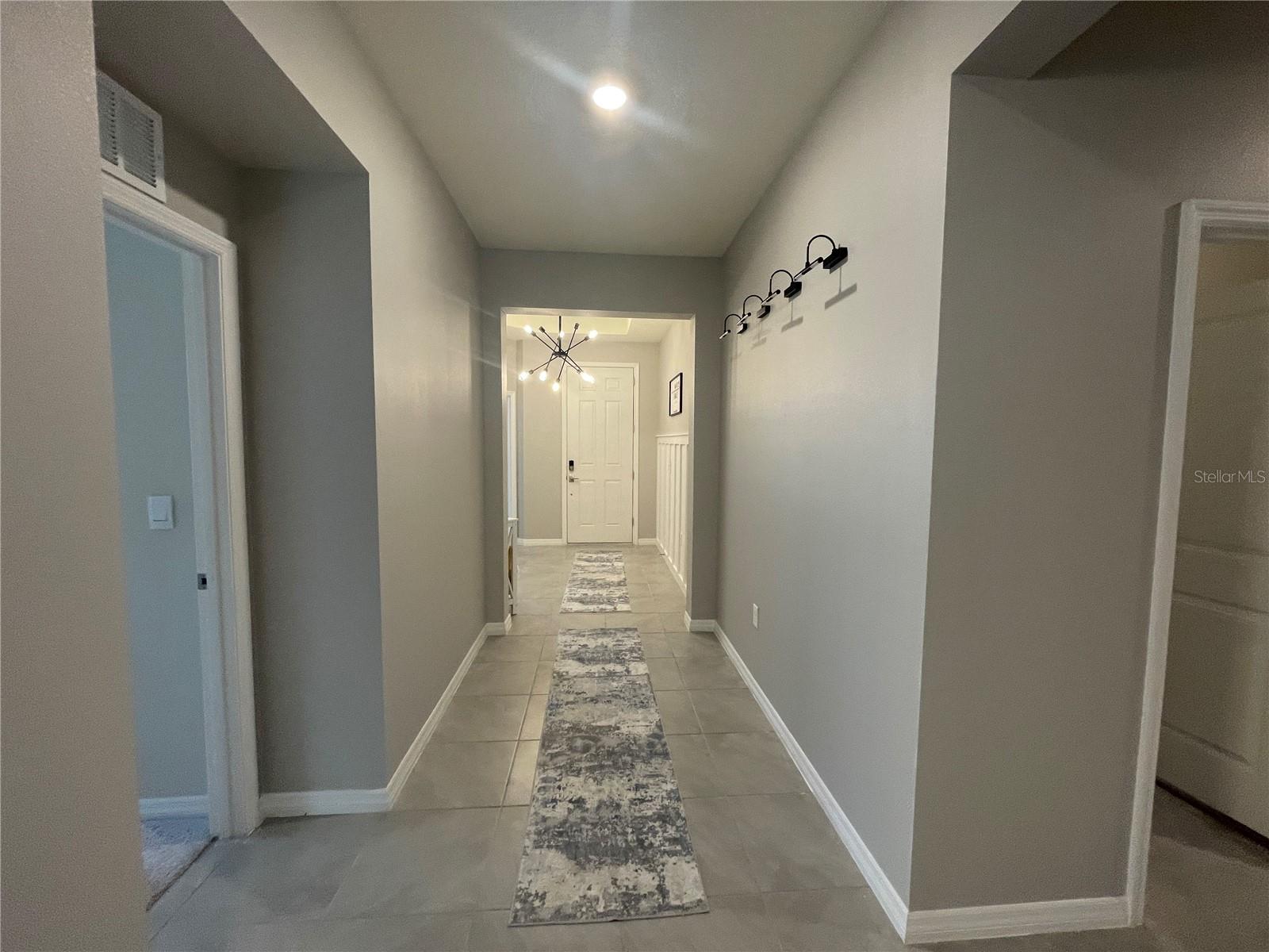 SUWANNEE LAKESIDE PH 2 & 3 - Residential Lease