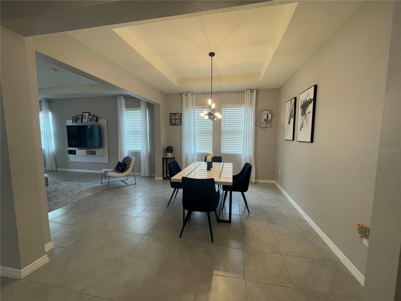 SUWANNEE LAKESIDE PH 2 & 3 - Residential Lease