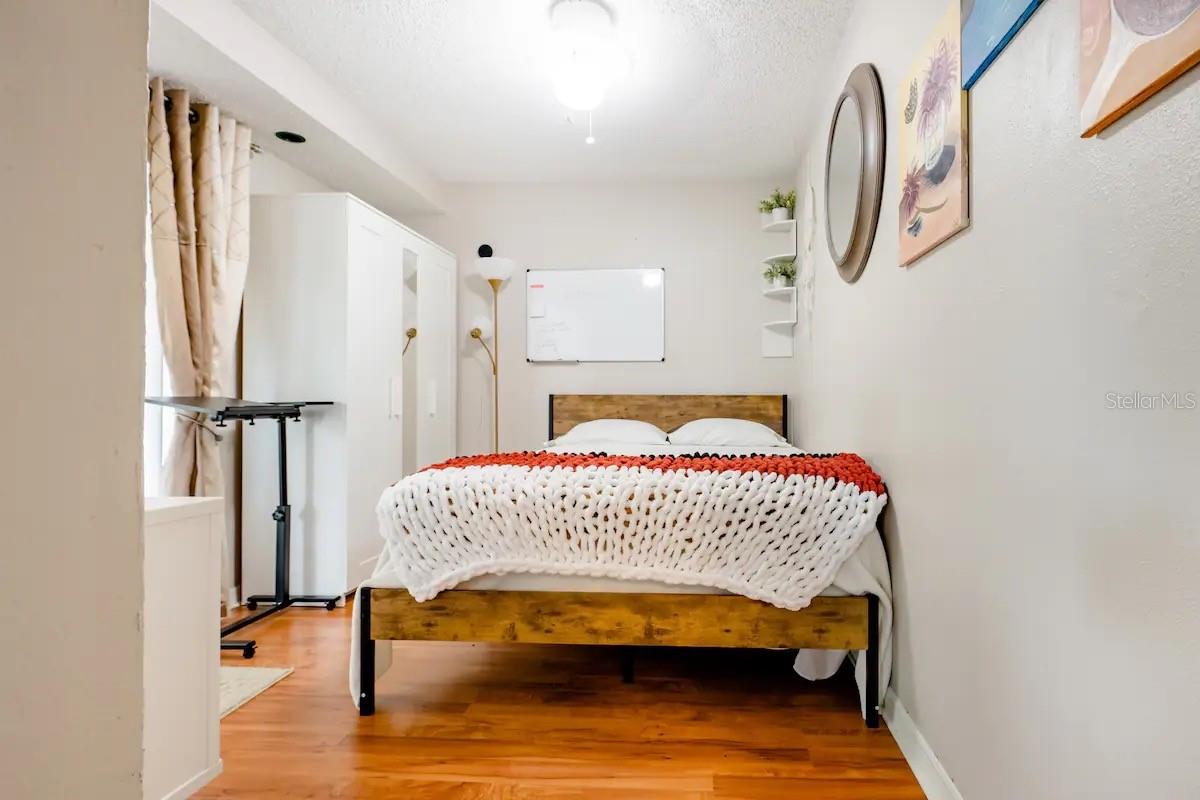 ETHANS COVE - Residential