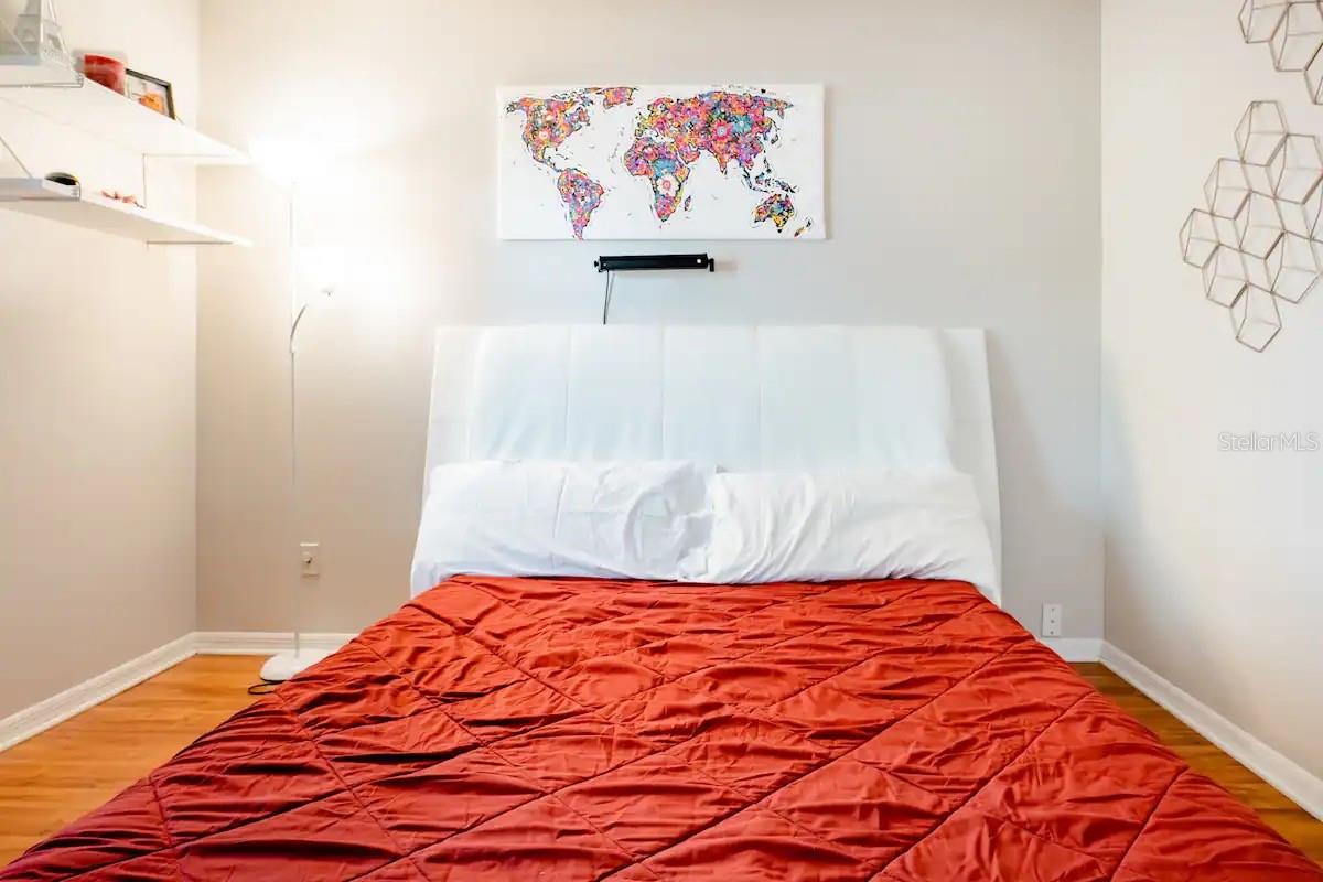 ETHANS COVE - Residential