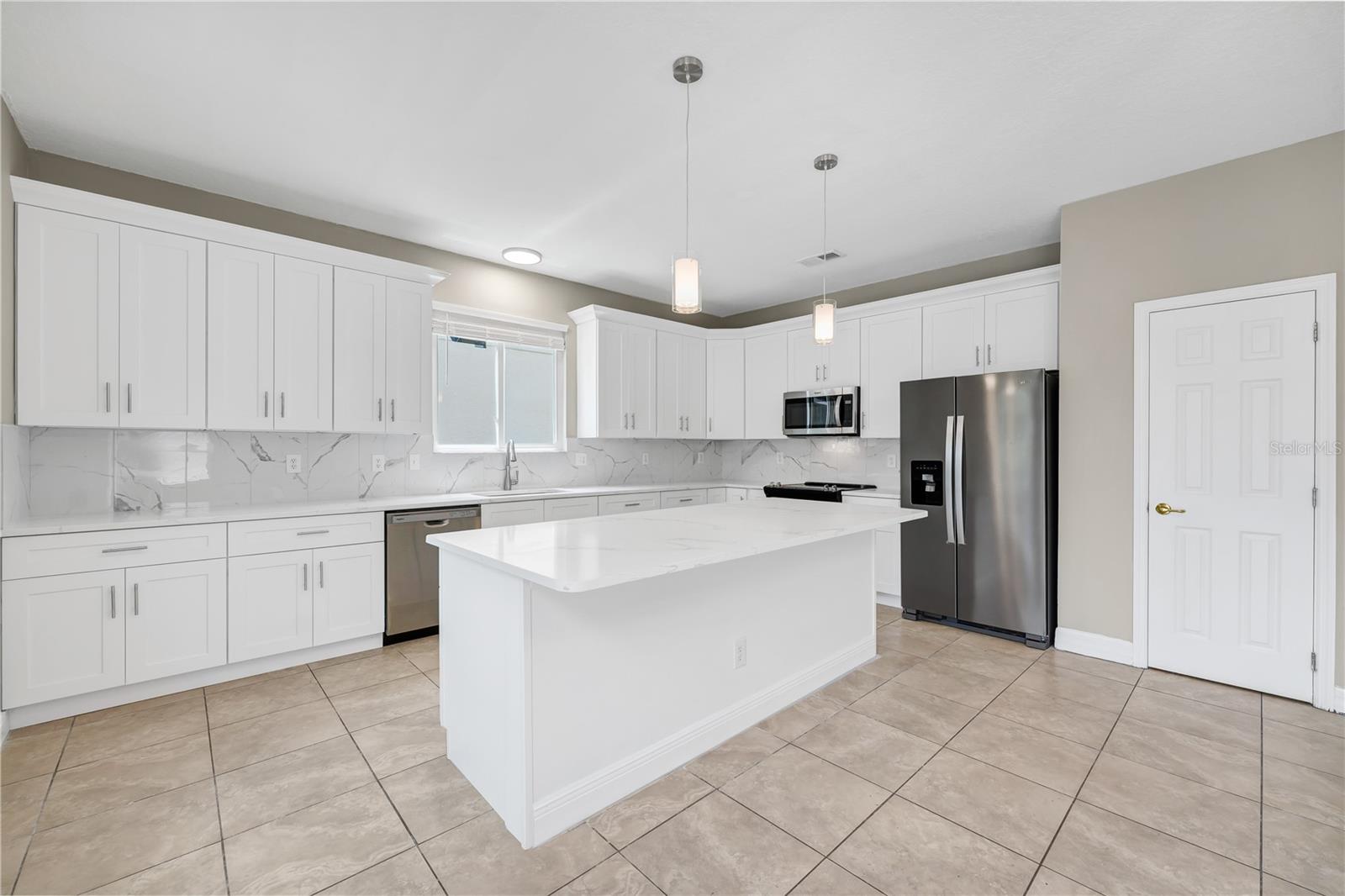 LEGACY PARK PH 02 - Residential