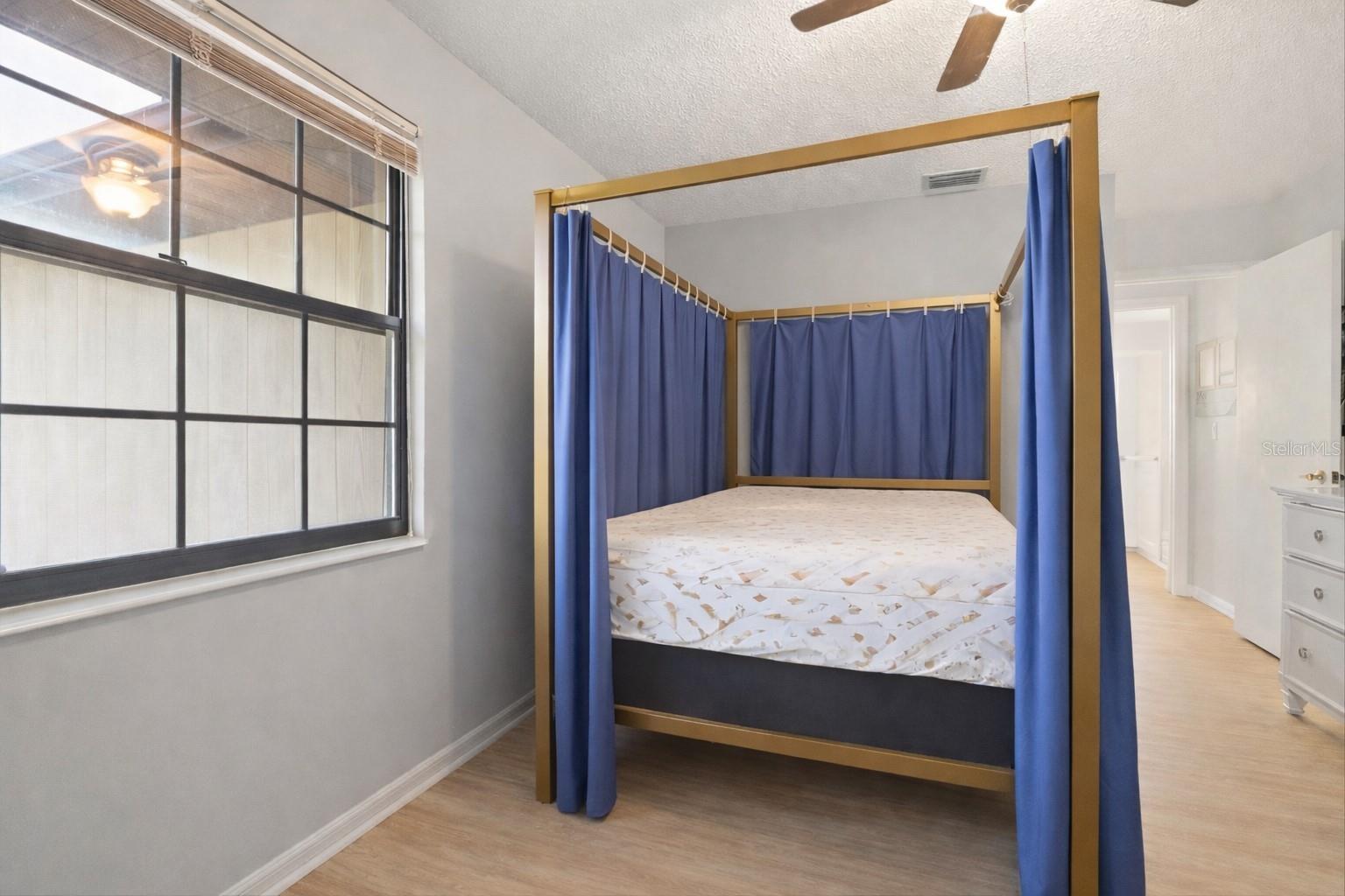 VENICE EAST 3RD ADD - Residential