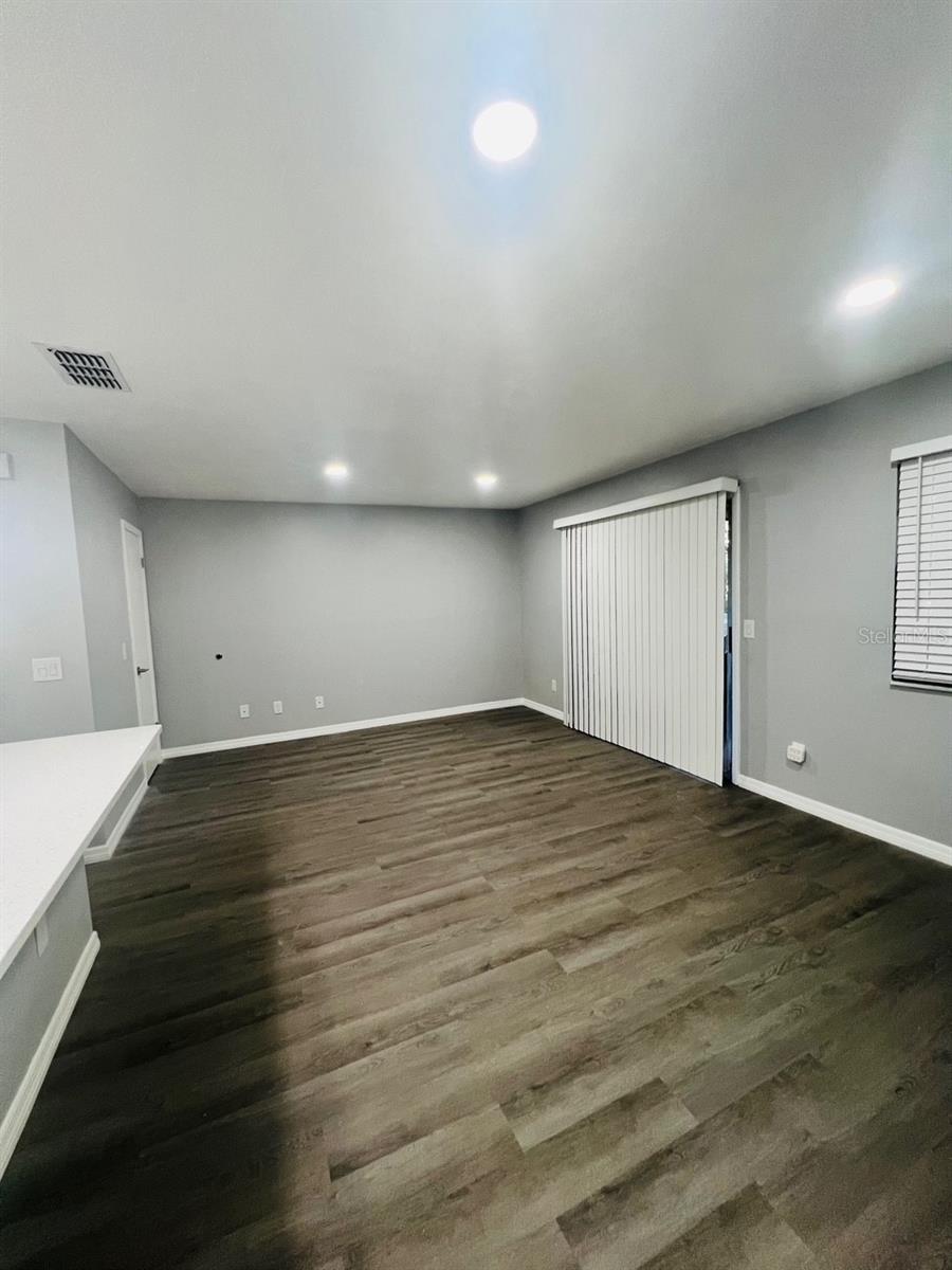 WHISPER LAKES - Residential Lease