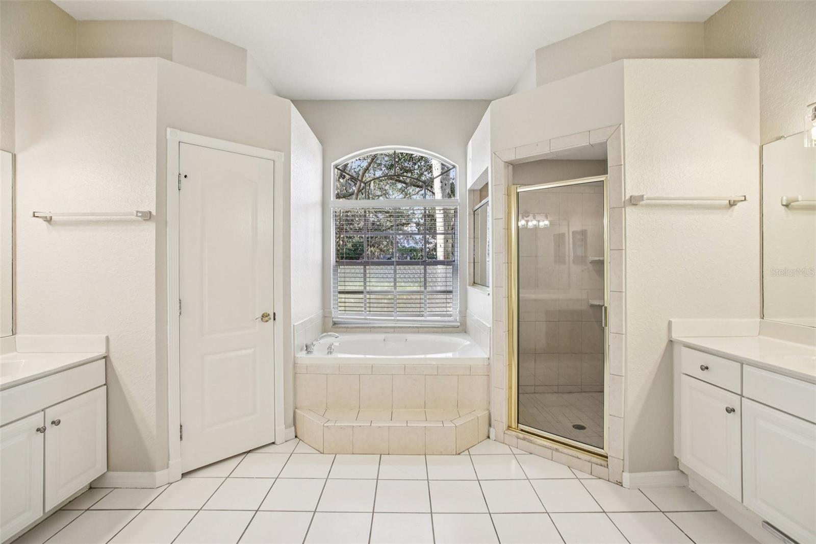 TAMPA PALMS 2C UNIT 2 - Residential