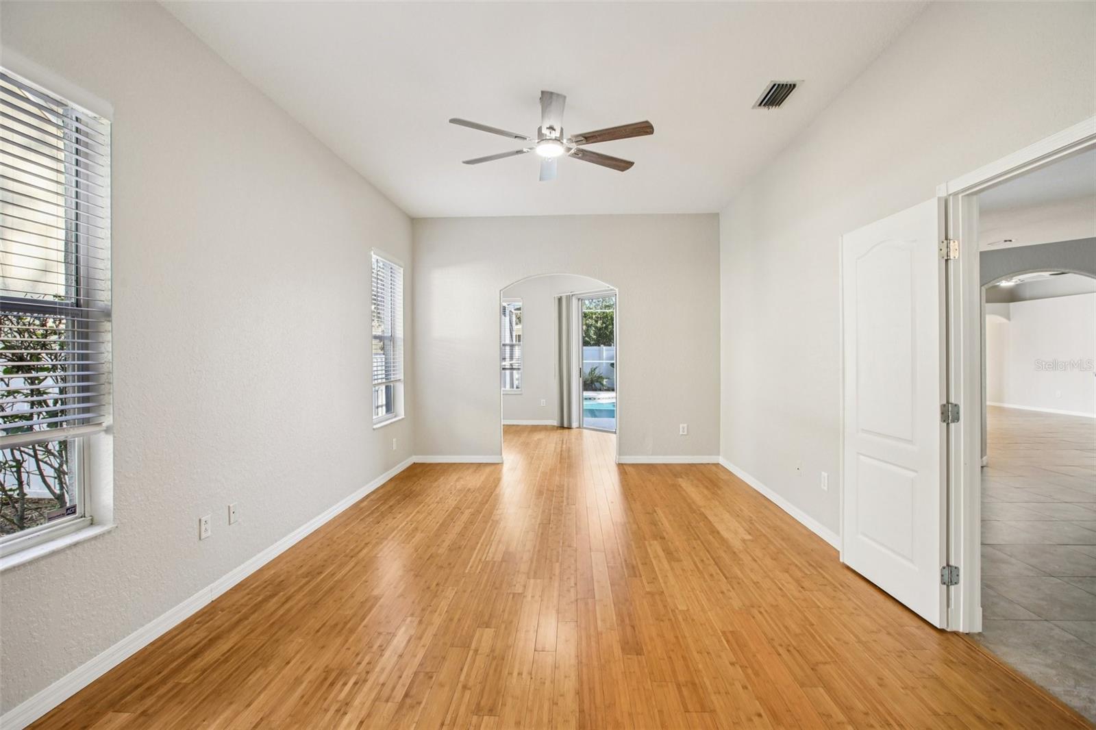 TAMPA PALMS 2C UNIT 2 - Residential