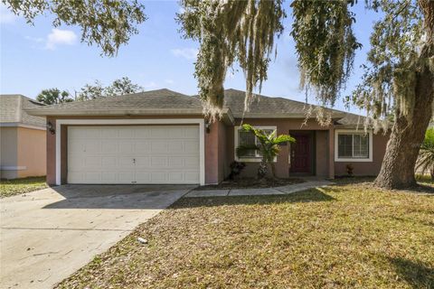 Photo of 226 Paradise Woods Court, Davenport, FL 33896 (MLS # O6377687)