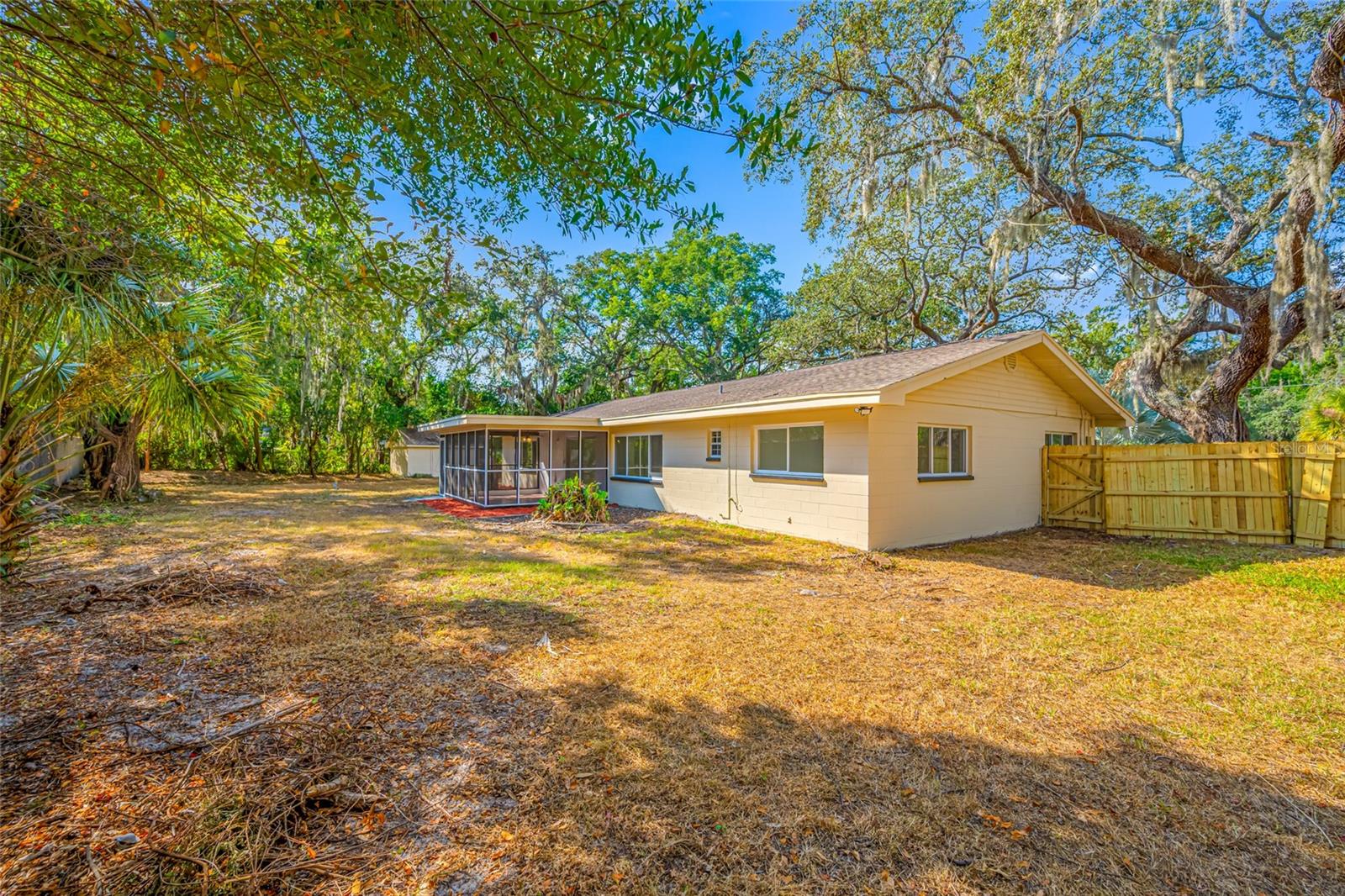 HERCHEL HEIGHTS 2ND ADD - Residential