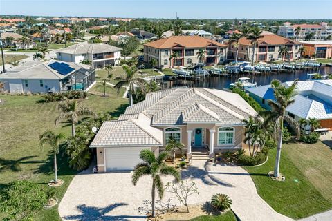 A home in PUNTA GORDA