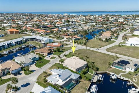 A home in PUNTA GORDA