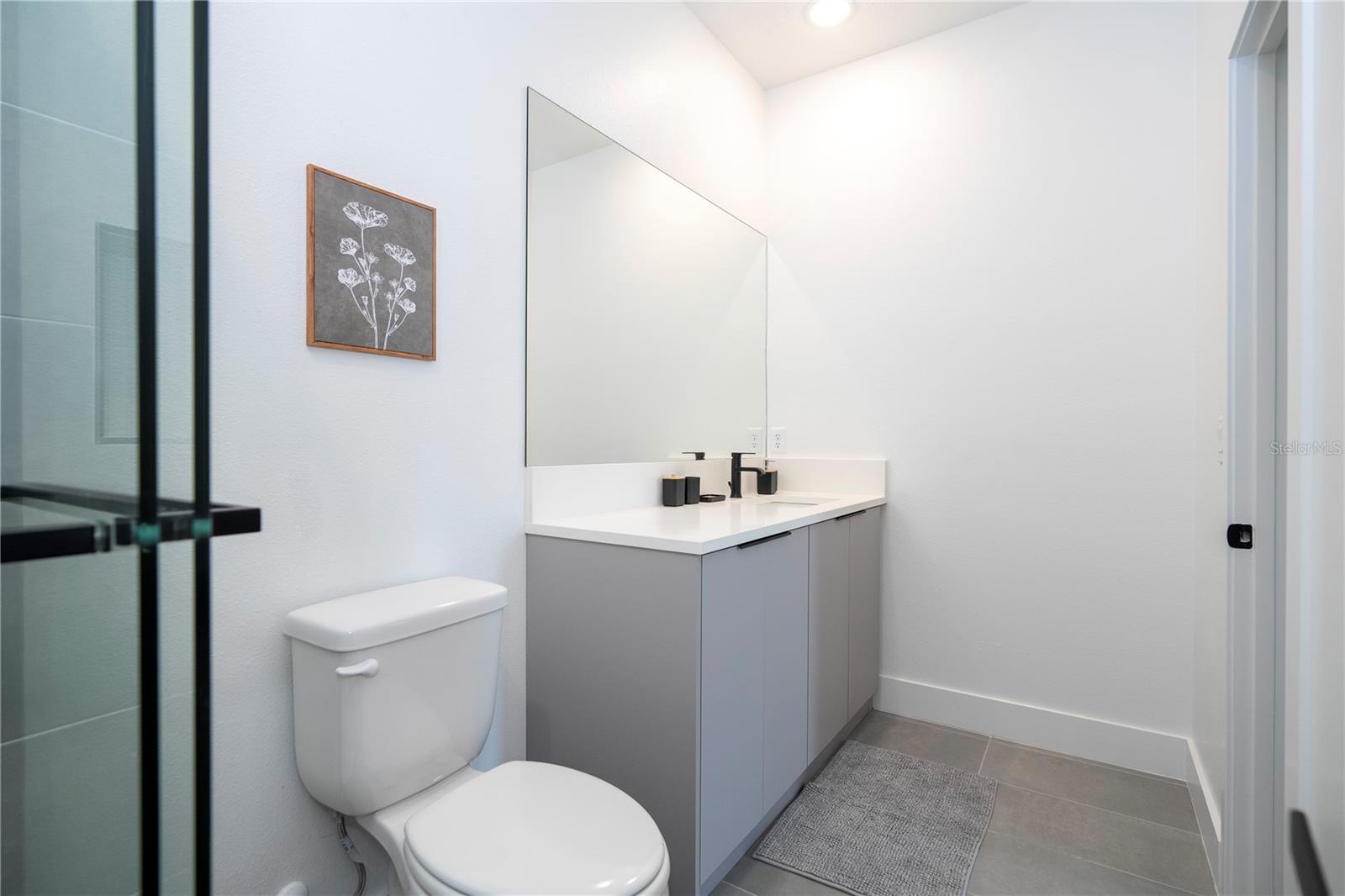 WESTSIDE CAY - Residential