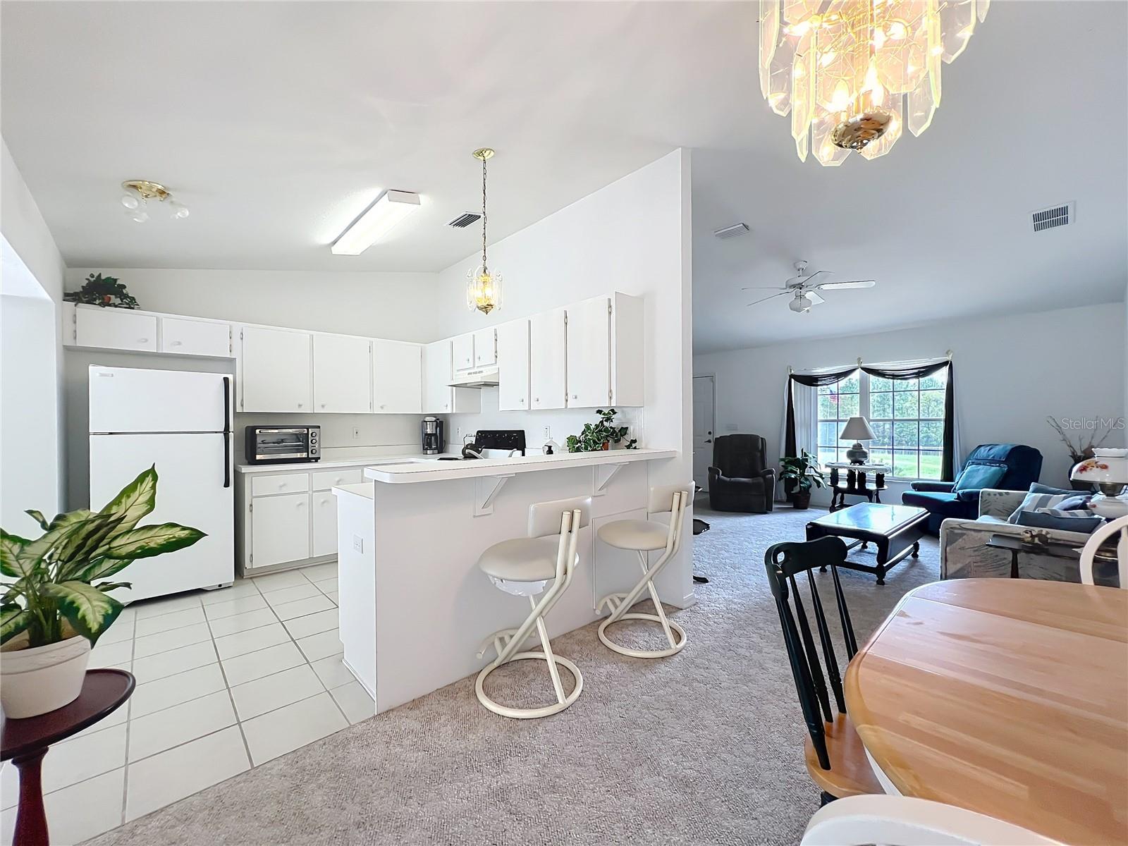 RAINBOW LAKES ESTATE - Residential