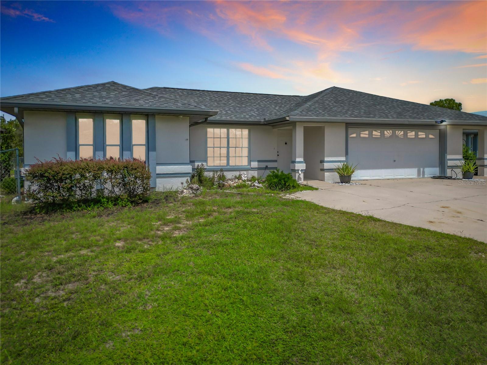 RAINBOW LAKES ESTATE - Residential