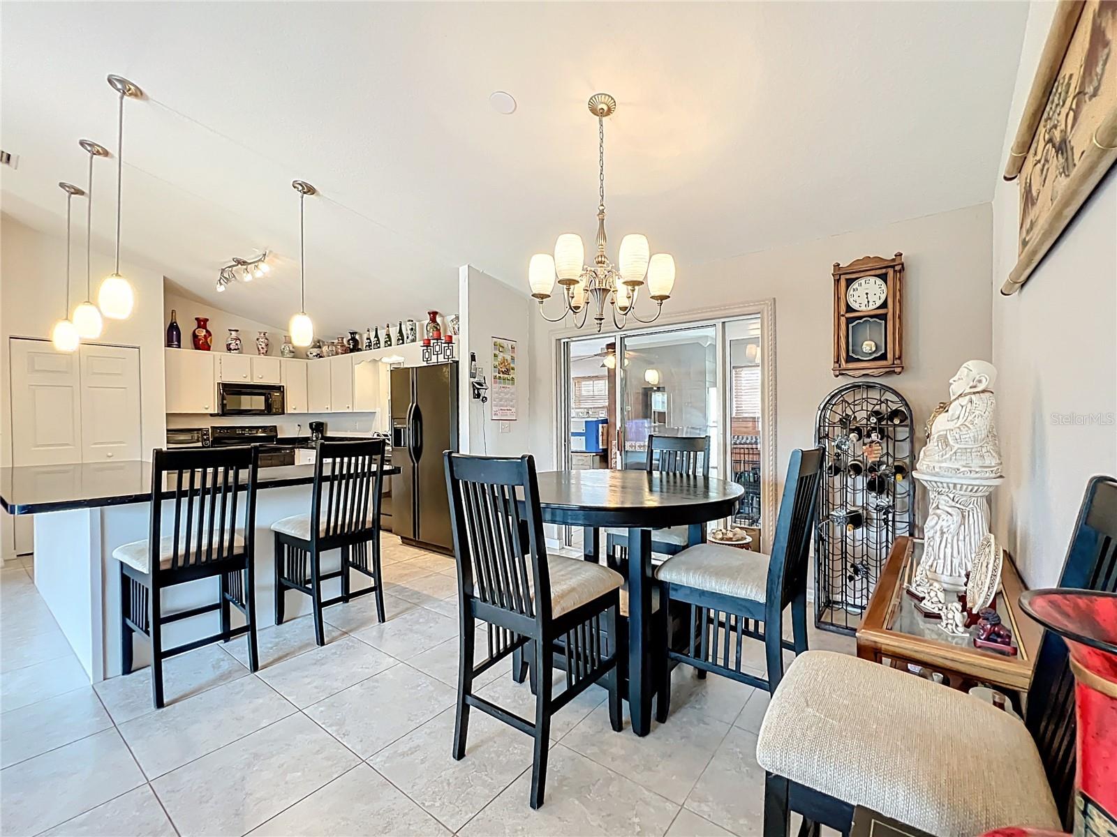 RAINBOW LAKES ESTATE - Residential