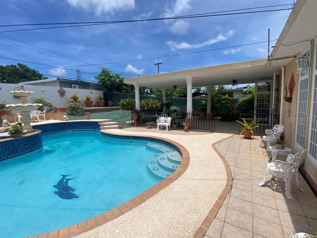 1765 COMPOSTELA COLLEGE PARK