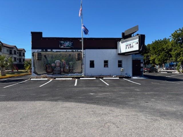 ACREAGE - Commercial Sale