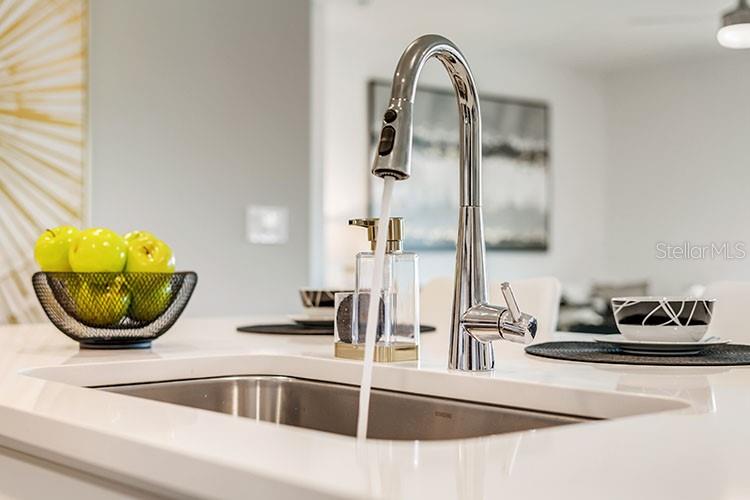 SUMMERLY - Residential