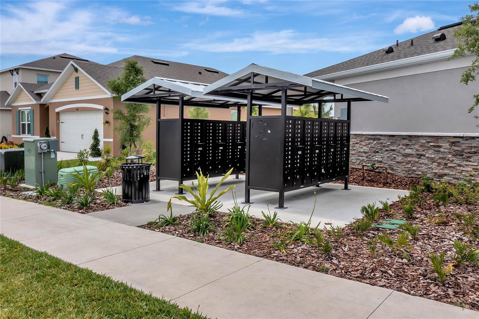 SUMMERLY - Residential