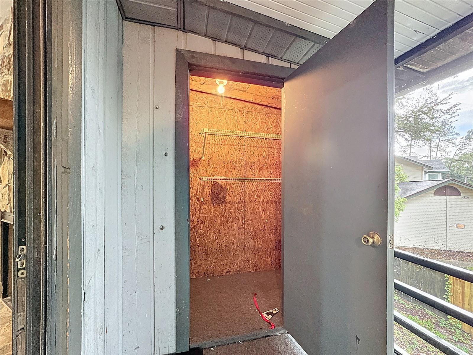 FOXHALL CONDO PH 1-3 - Residential