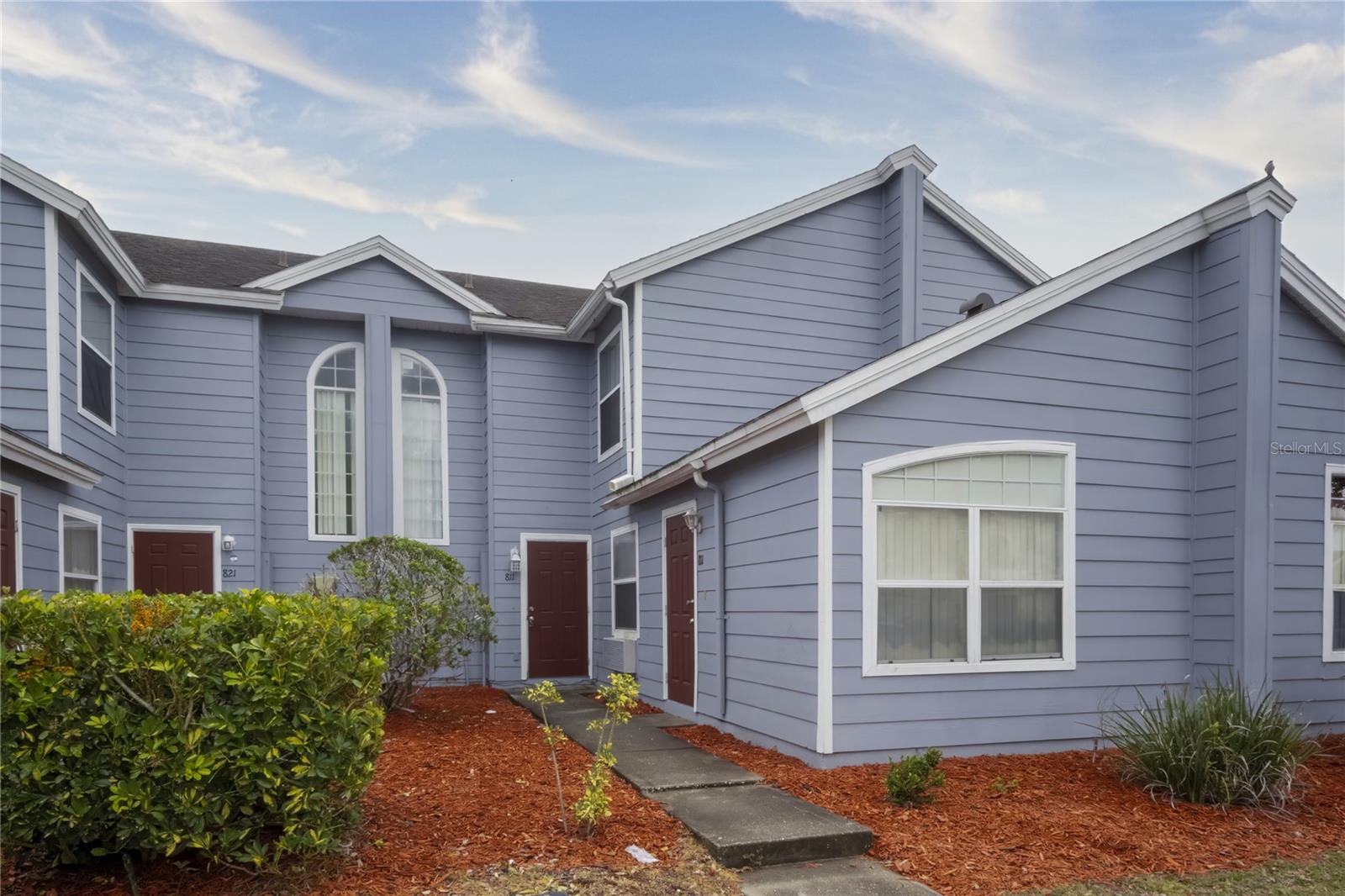 ISLAND CLUB WEST PH 02 - Residential Lease