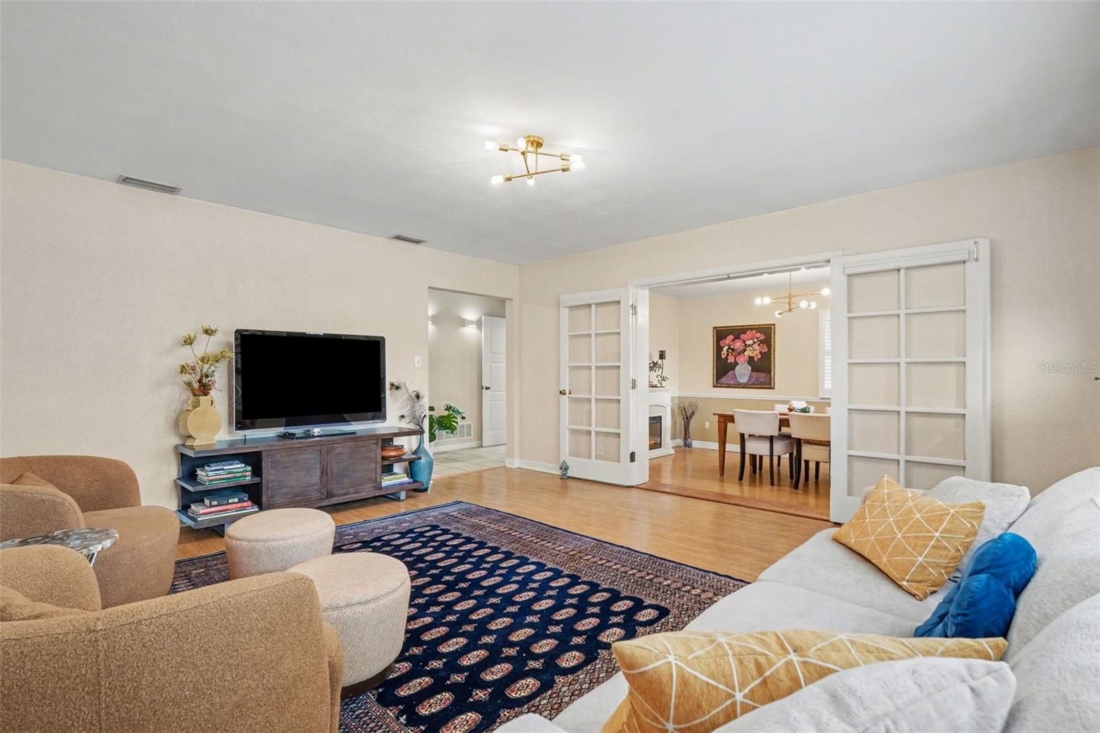 TAWESCO LAKE FRONTS - Residential