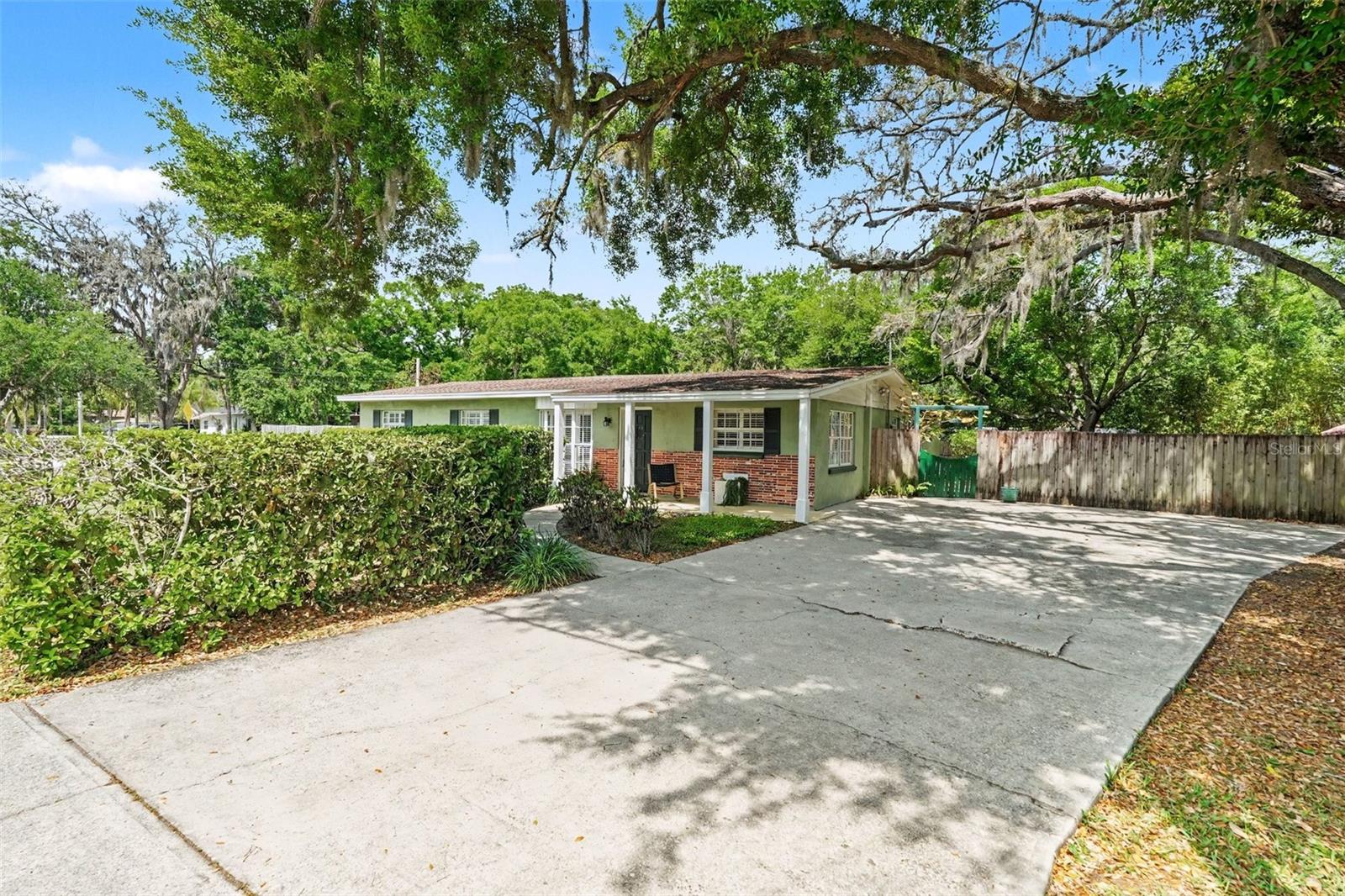 15402 LAKE MAGDALENE BOULEVARD