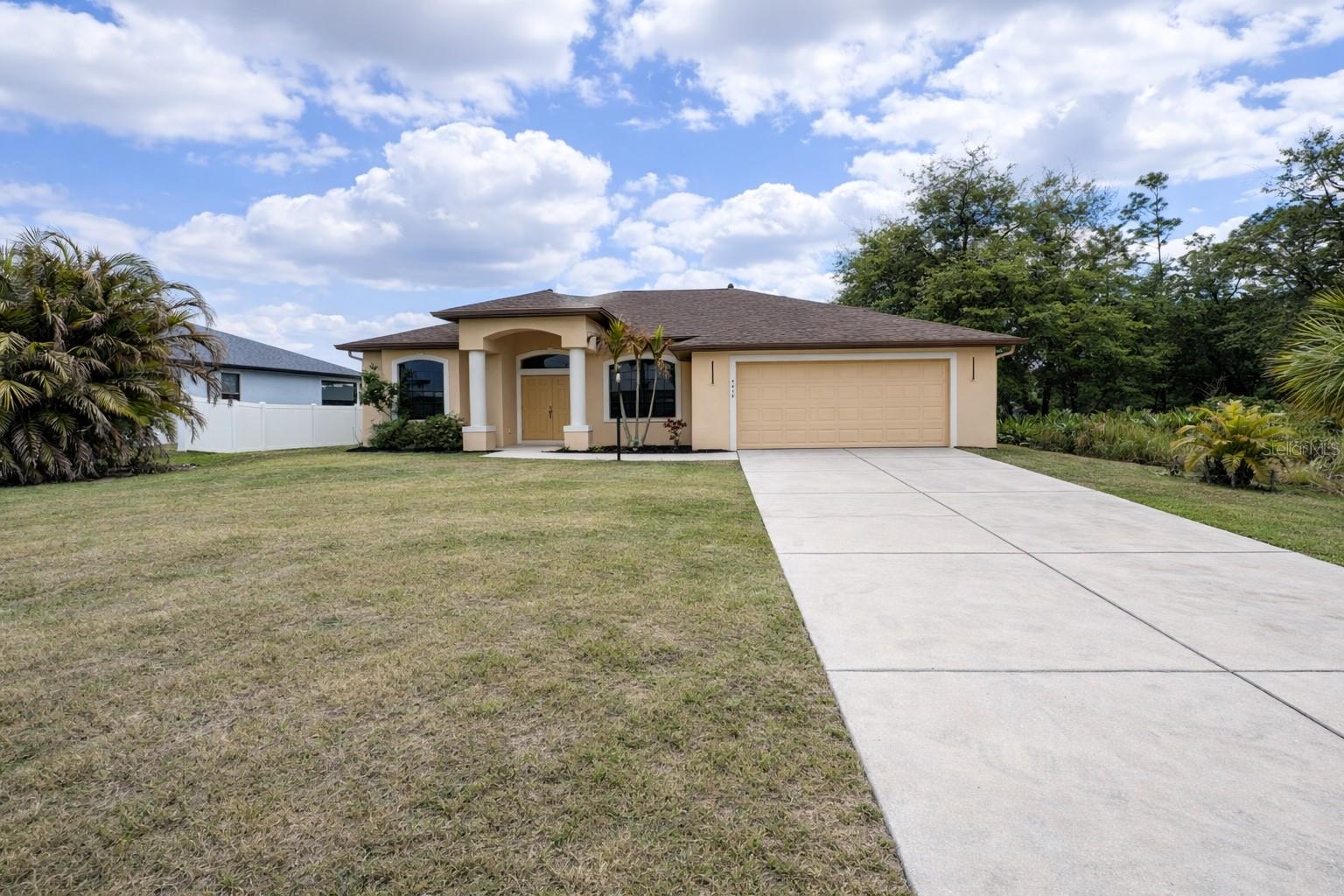 4458 MAVERICK STREET