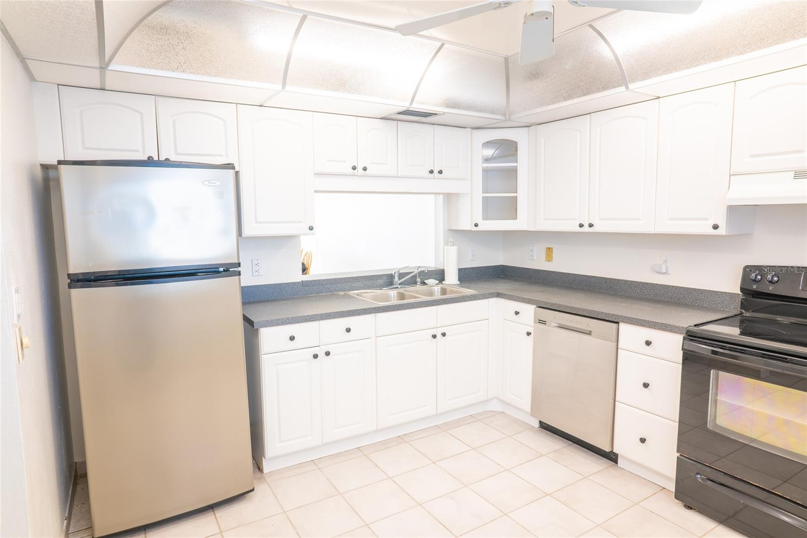 BEACH HOUSE OF PASS-A-GRILLE - Residential