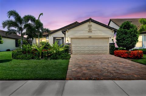 Photo of 16748 Blackwater Terrace, Bradenton, FL 34202 (MLS # A4697959)