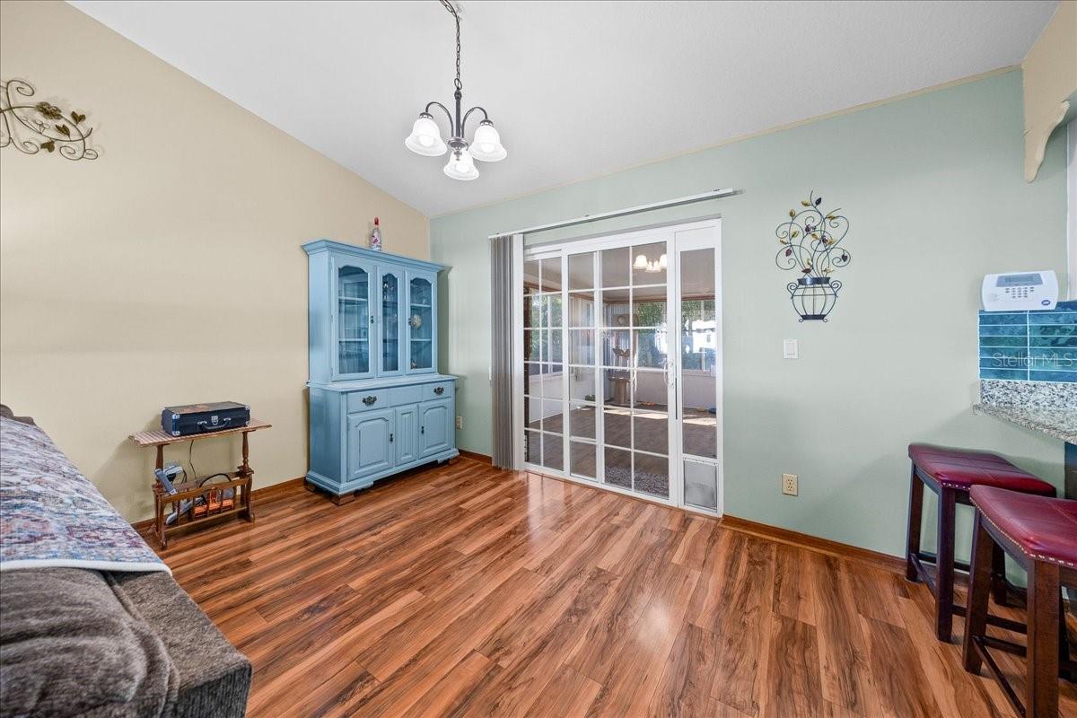 CHURCHILL - Residential