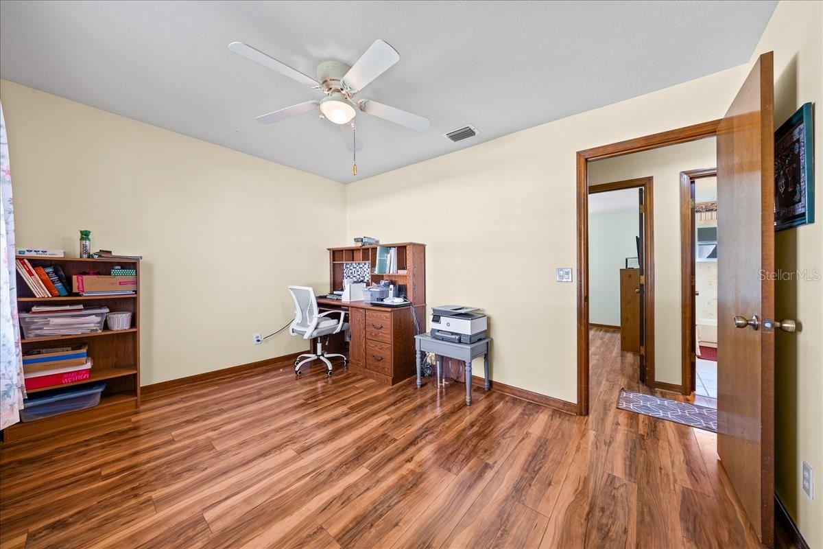 CHURCHILL - Residential