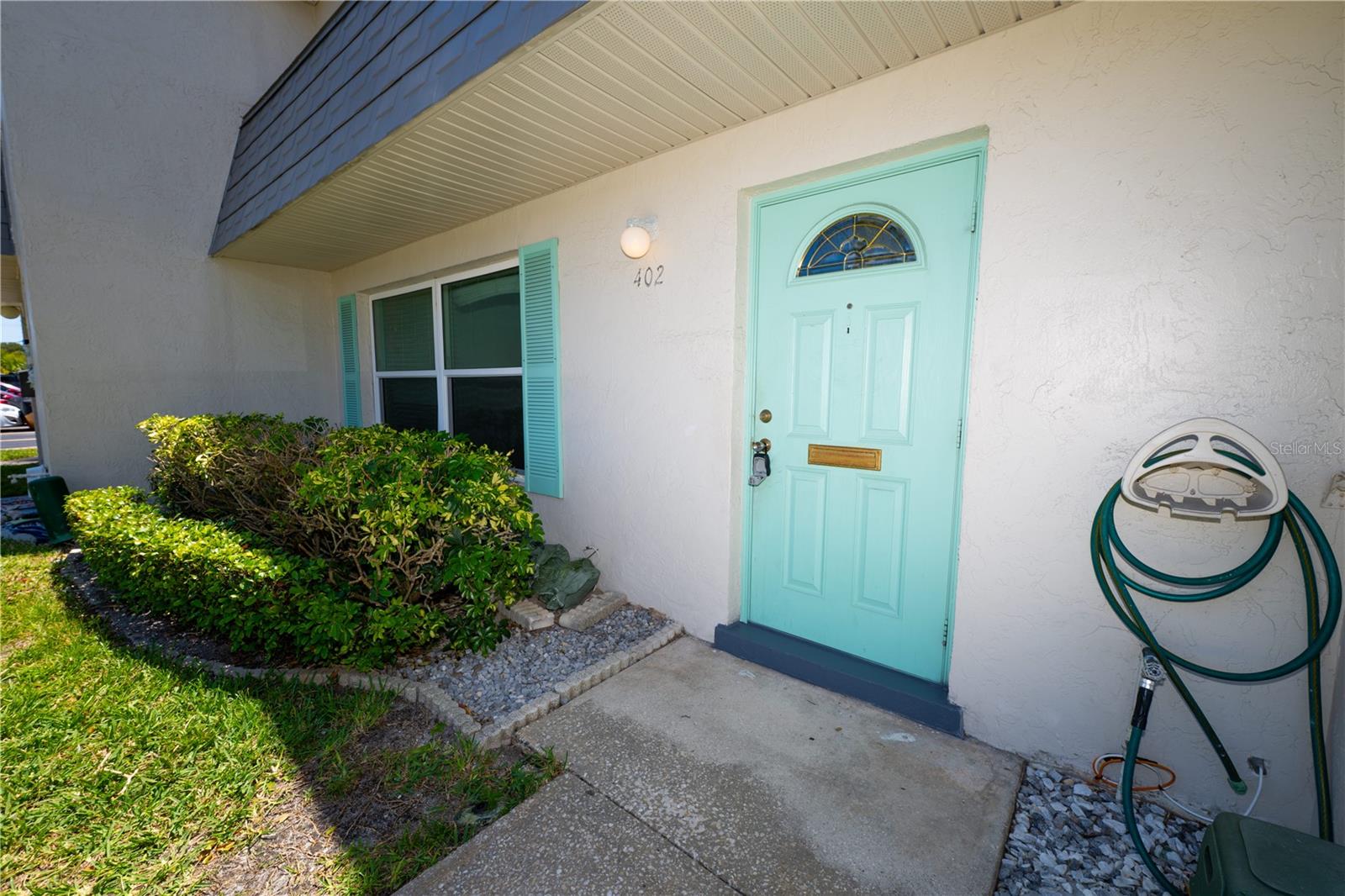 402 DOVE LANE 2-7