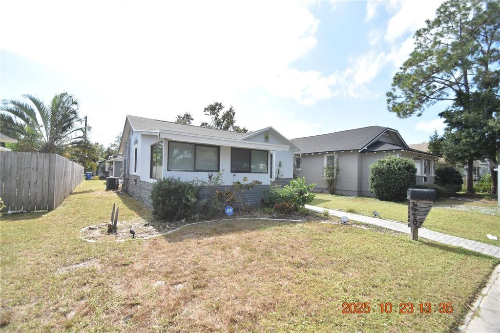 Photo of 4520 Burlington Avenue N #FRONT, St Petersburg, FL 33713 (MLS # TB8443258)