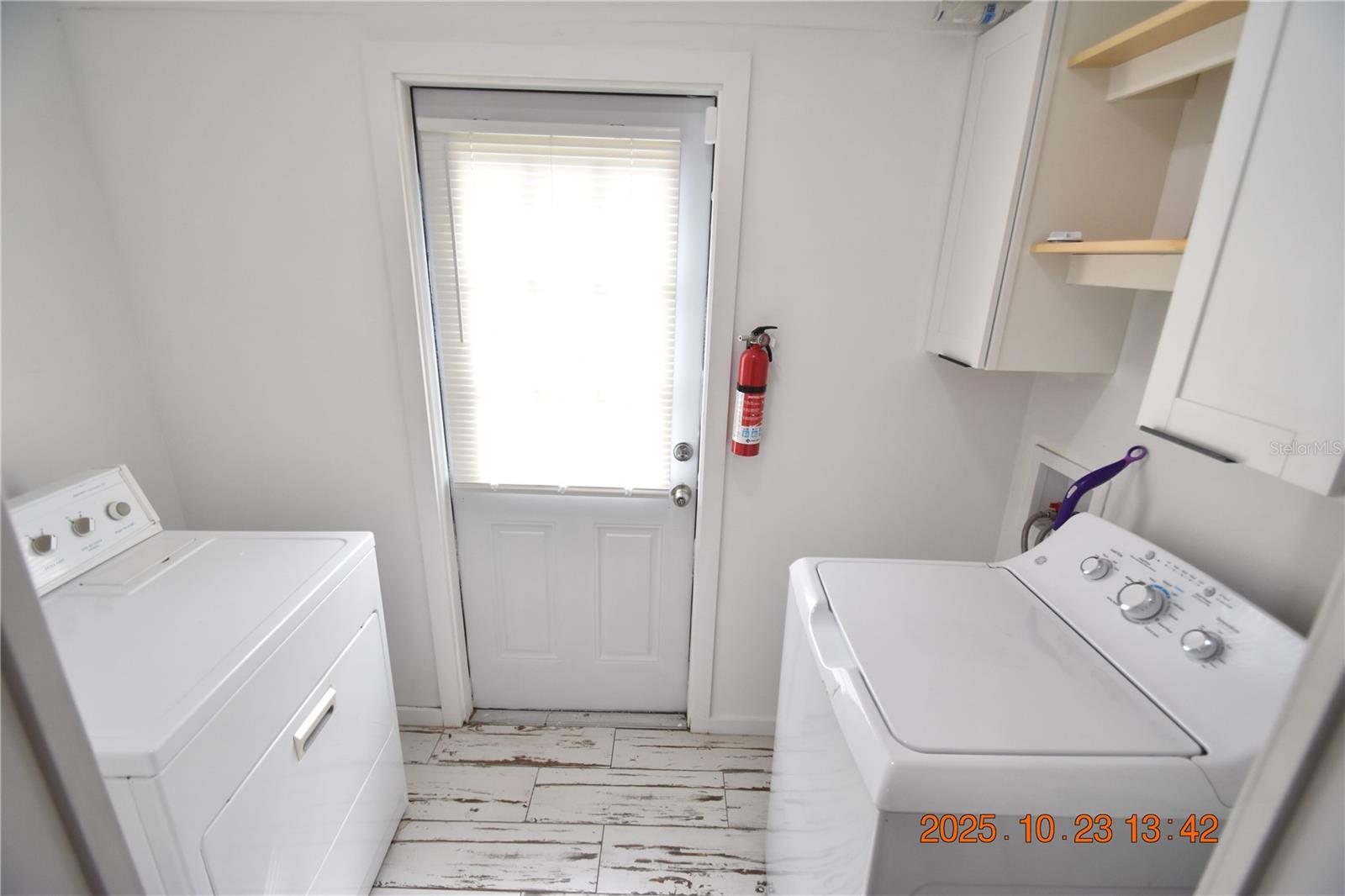 INTER BAY - Residential Lease