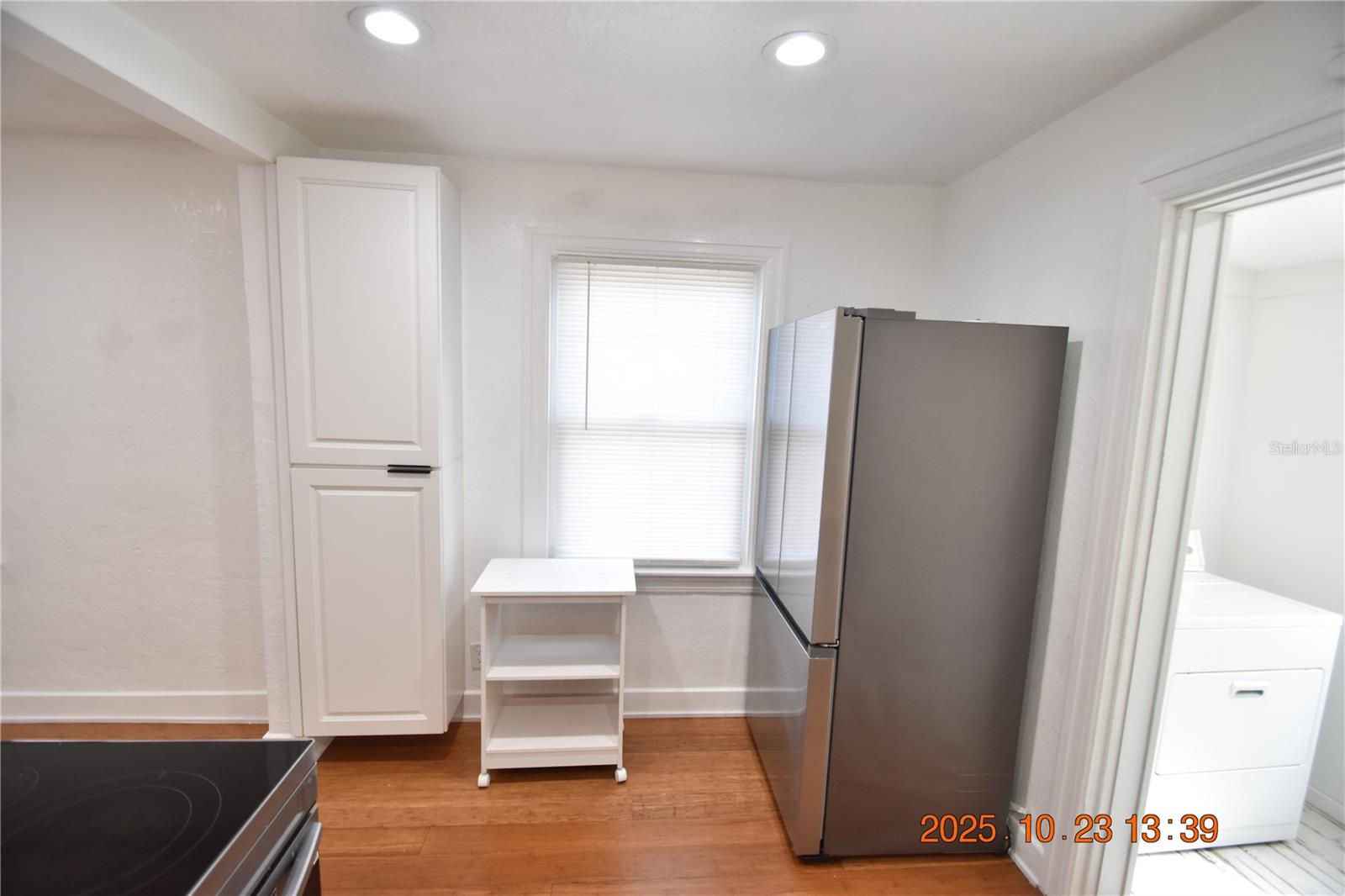 INTER BAY - Residential Lease