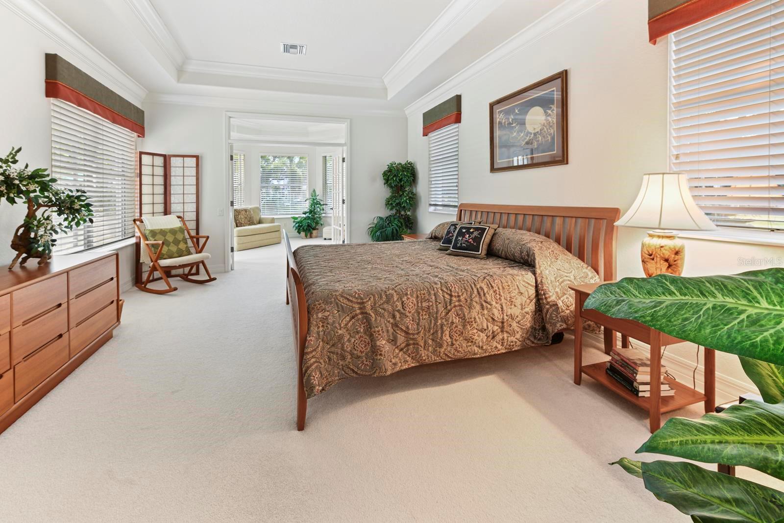 CAPTAINS QUARTERS - Residential