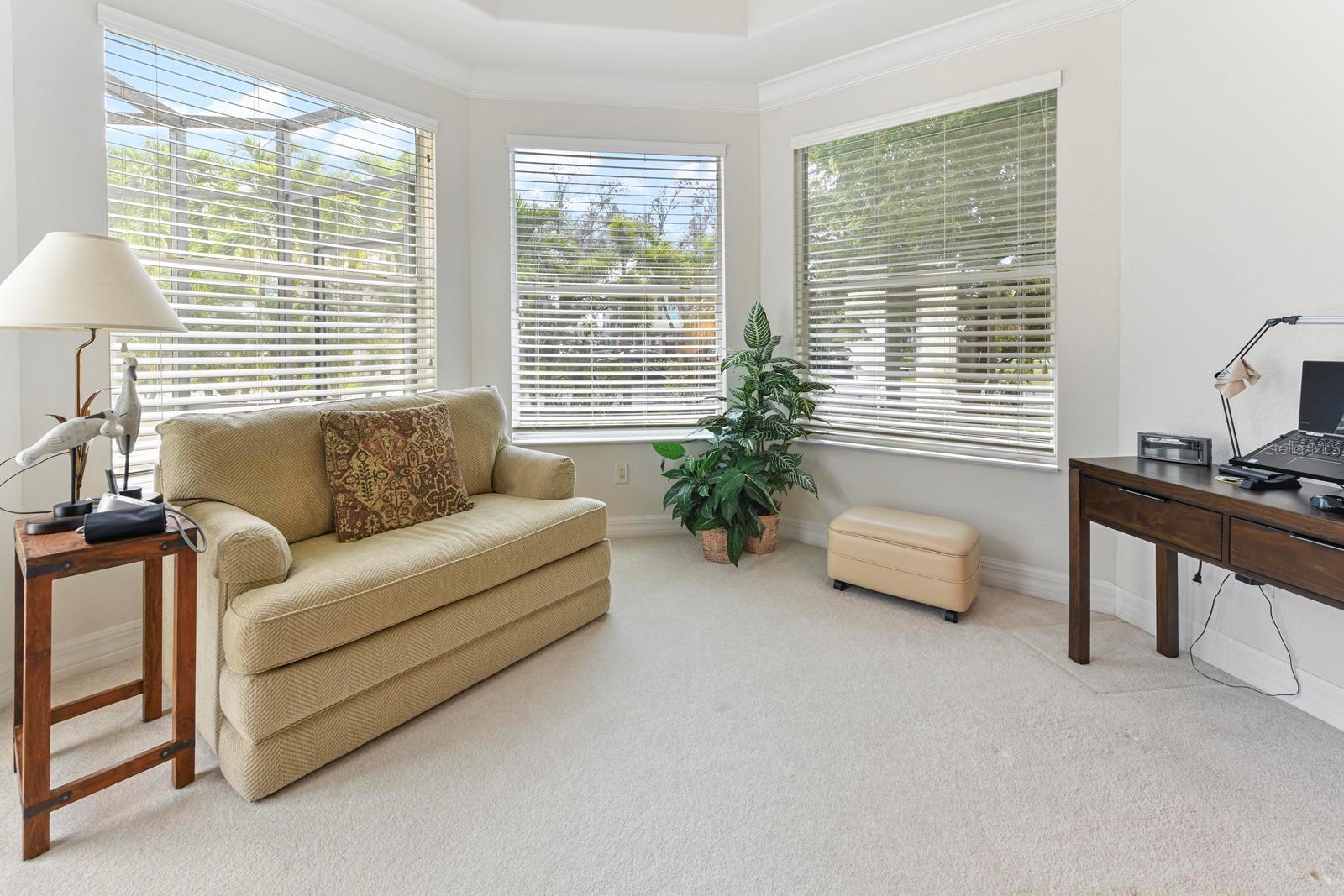 CAPTAINS QUARTERS - Residential