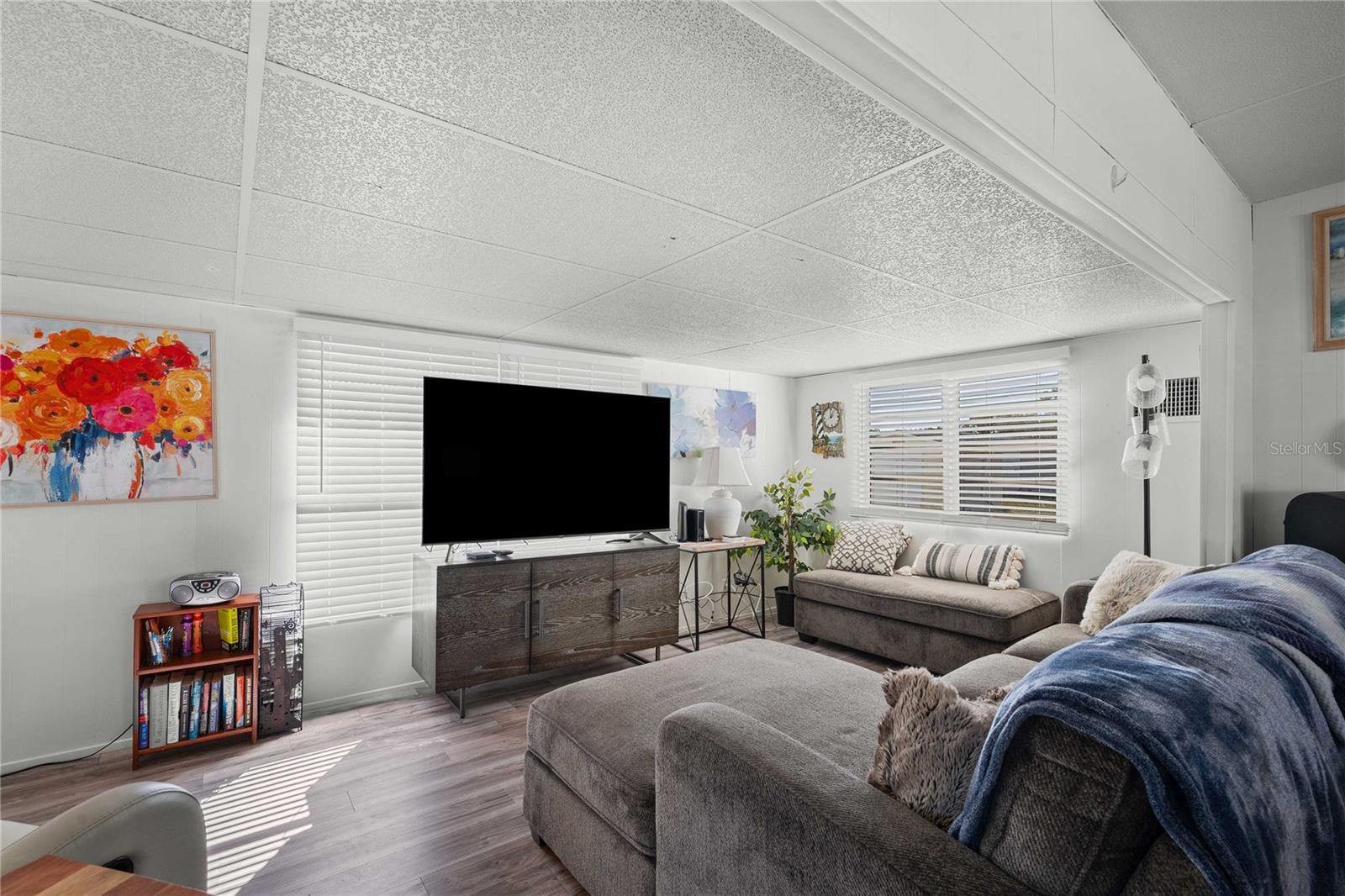 BETMAR ACRES - Residential