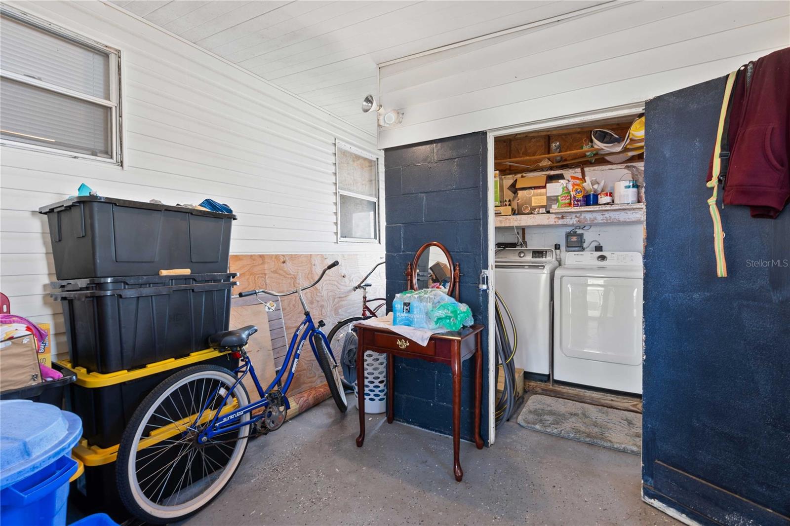 BETMAR ACRES - Residential