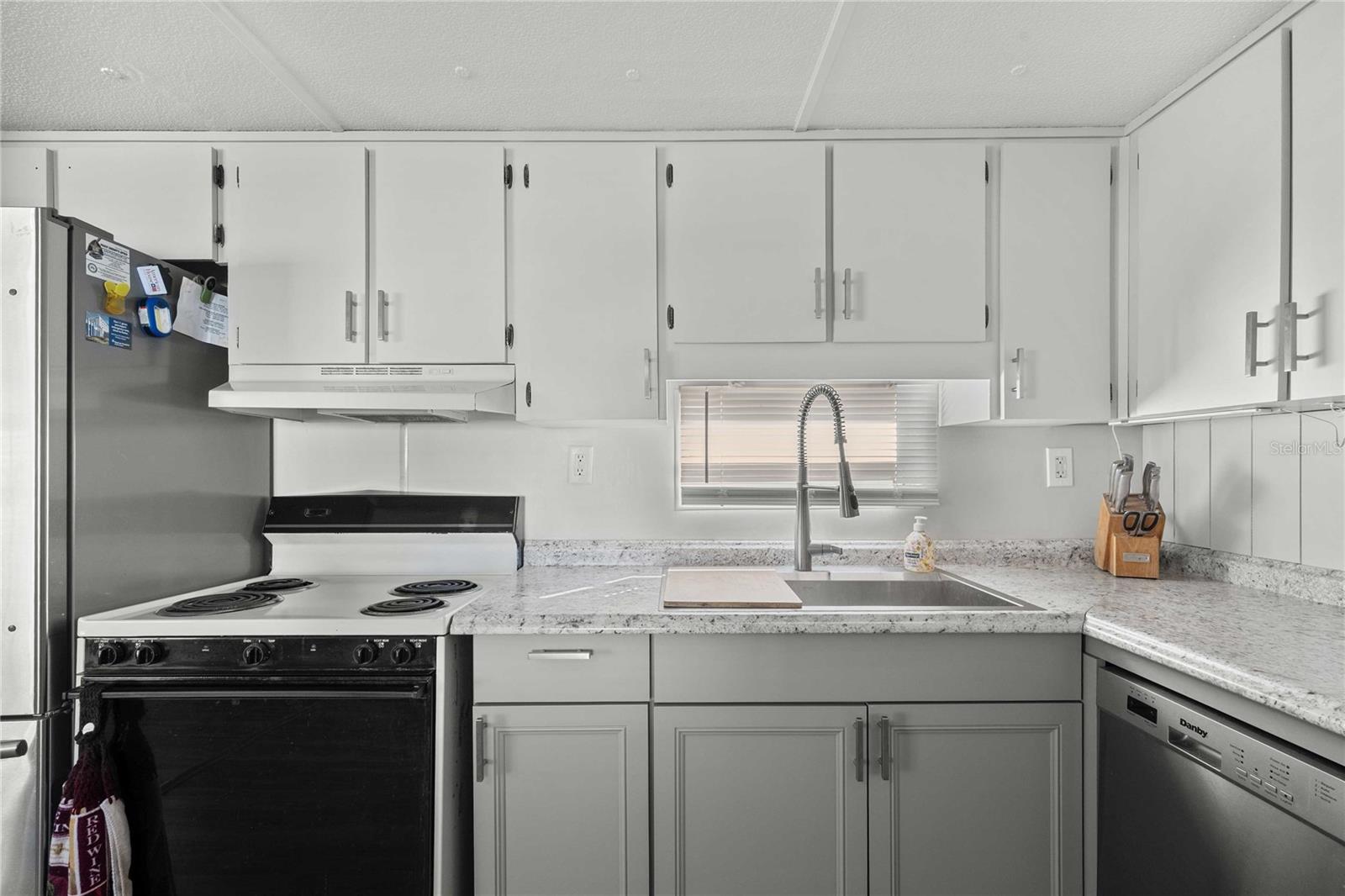 BETMAR ACRES - Residential