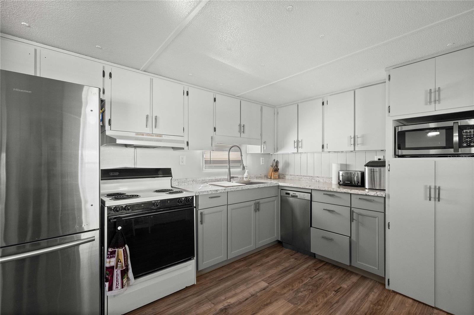 BETMAR ACRES - Residential