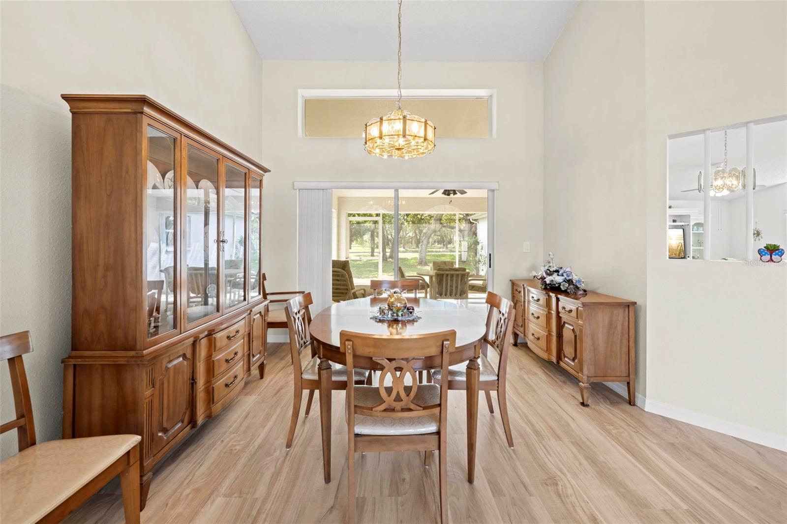 WELLINGTON AT SEVEN HILLS PH 1 - Residential